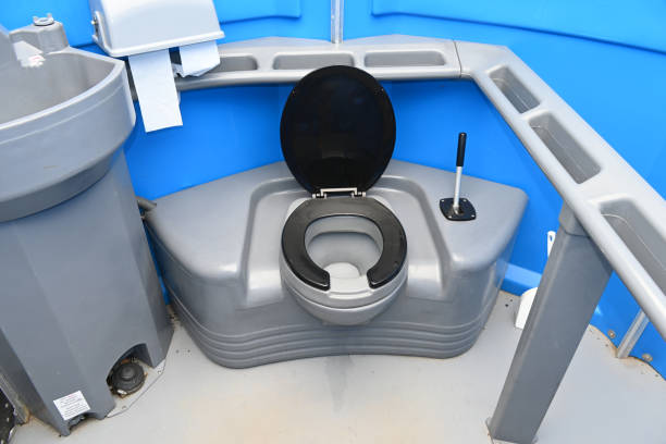 Best Porta potty delivery and setup  in Manhattan, IL